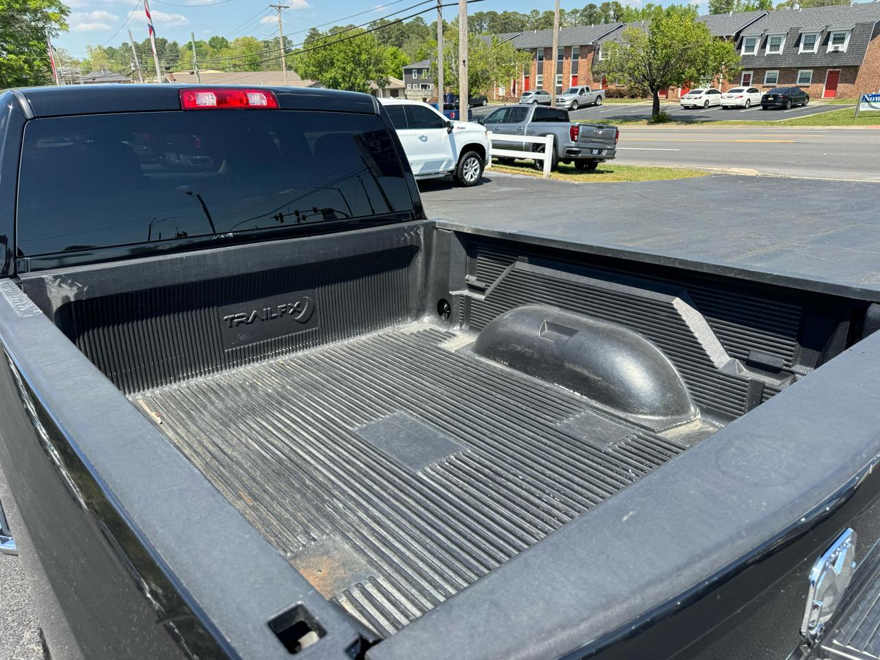 RAM 2500 Big Horn 4x4 Crew Cab 6'4" Box 2020