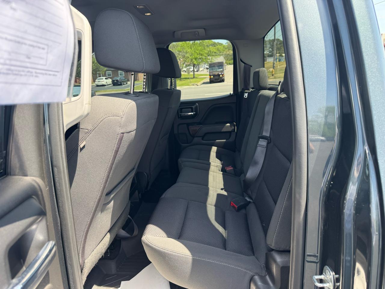 GMC Sierra 1500 4WD Double Cab 143.5" SLE 2017