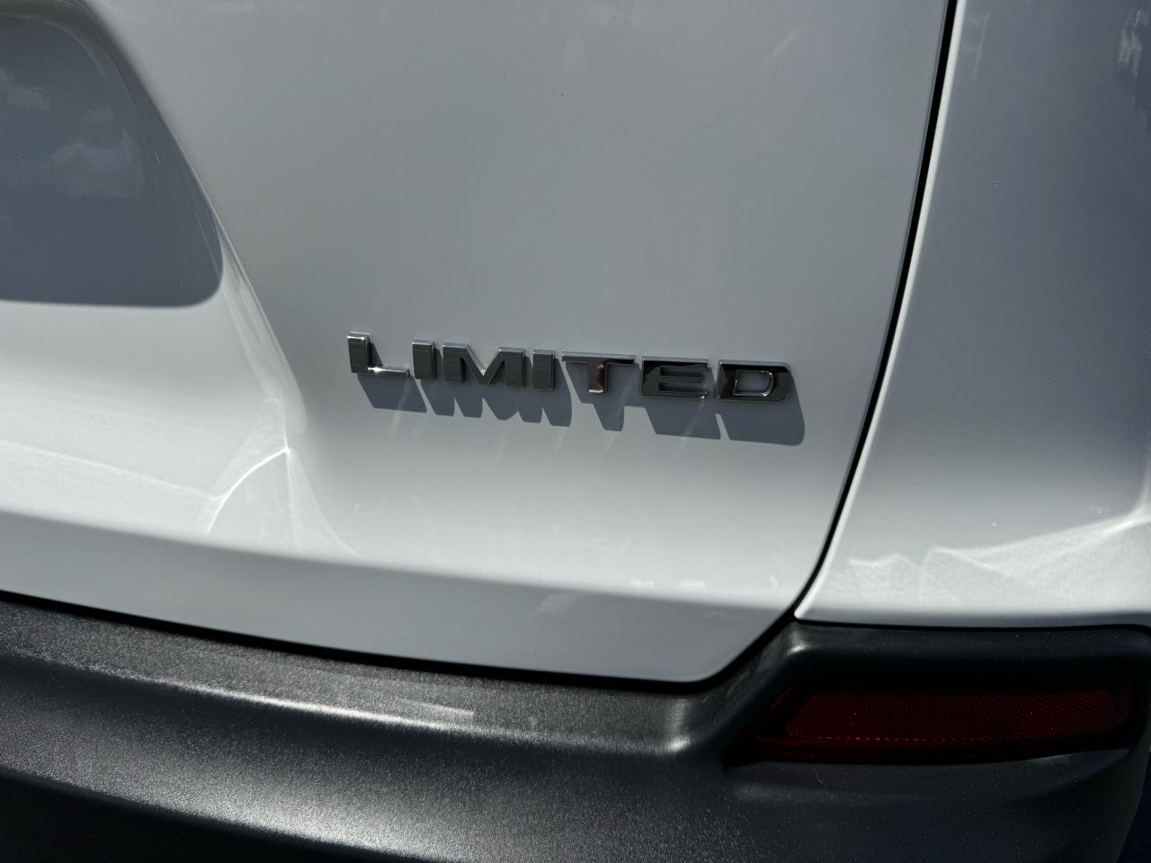 Jeep Cherokee Limited FWD 2019