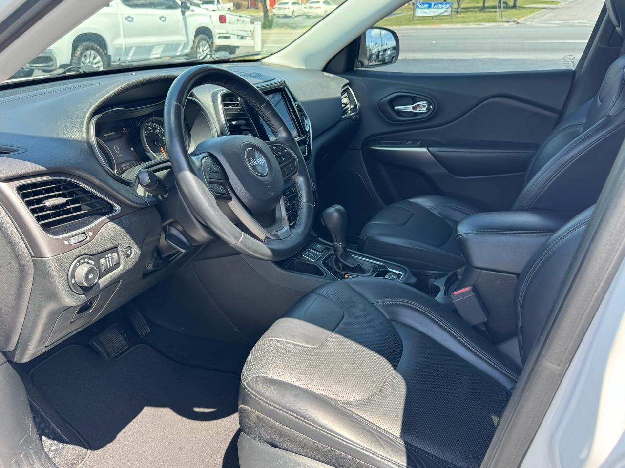 Jeep Cherokee Limited FWD 2019