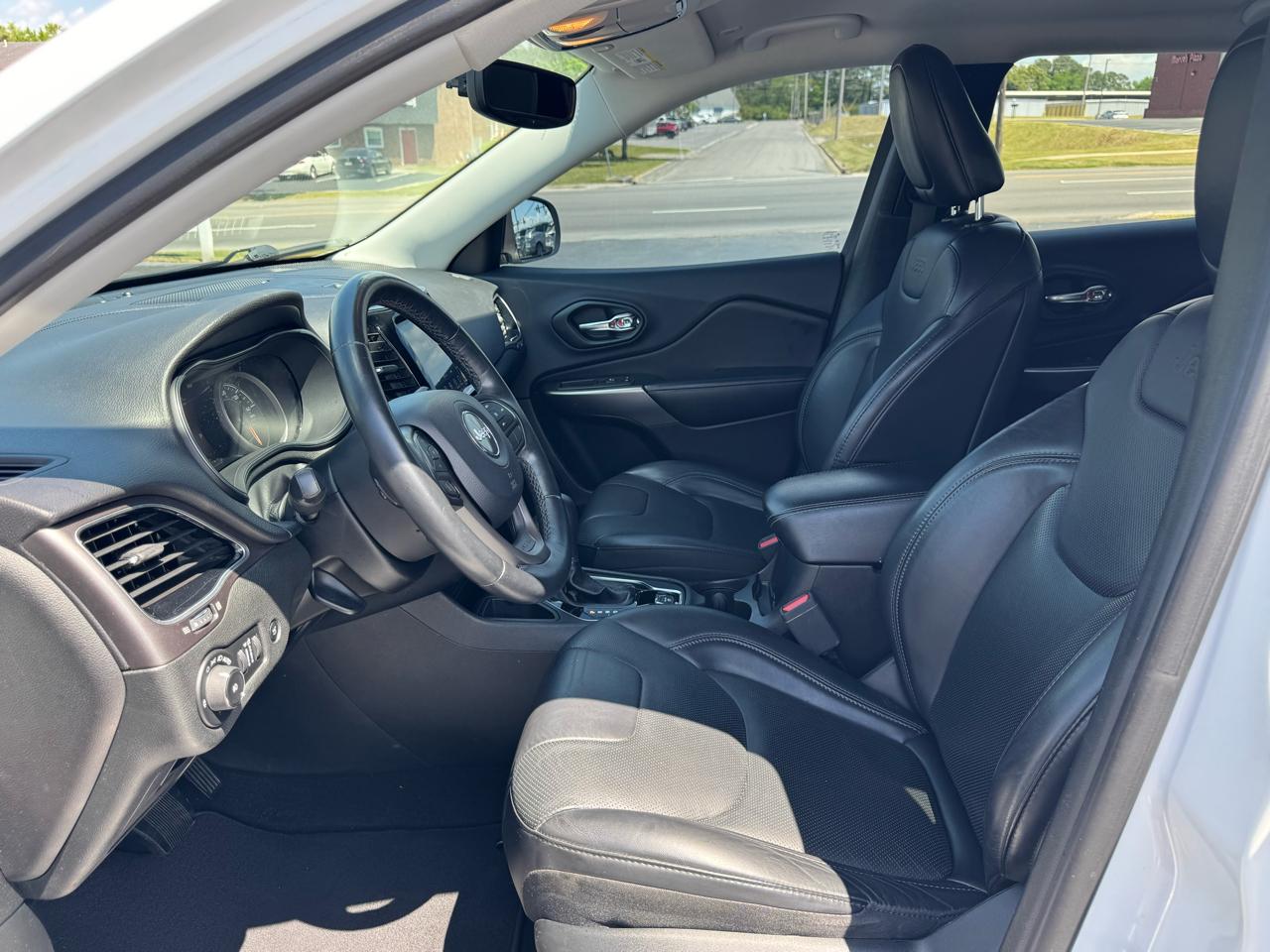 Jeep Cherokee Limited FWD 2019