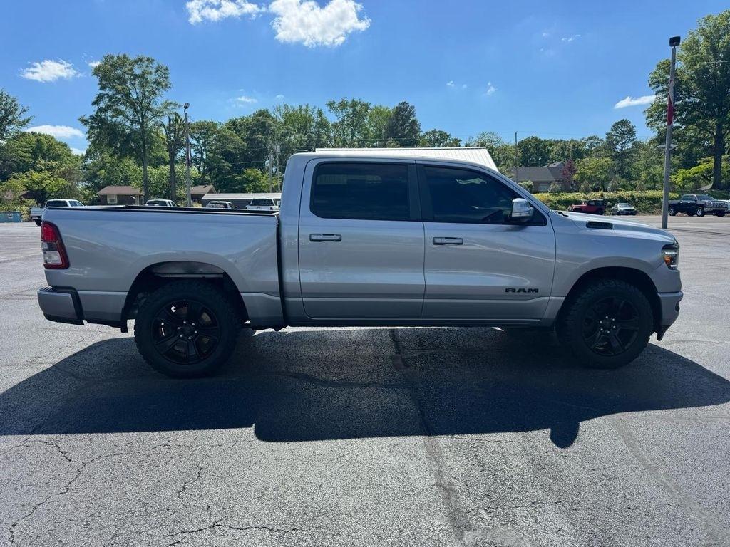 RAM 1500 Big Horn 4x4 Crew Cab 5'7" Box 2020