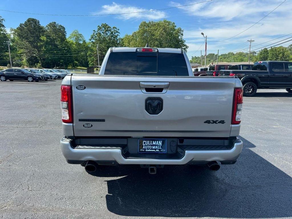 RAM 1500 Big Horn 4x4 Crew Cab 5'7" Box 2020