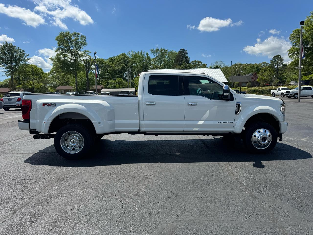 Ford Super Duty F-450 DRW Platinum 4WD Crew Cab 8' Box 2022