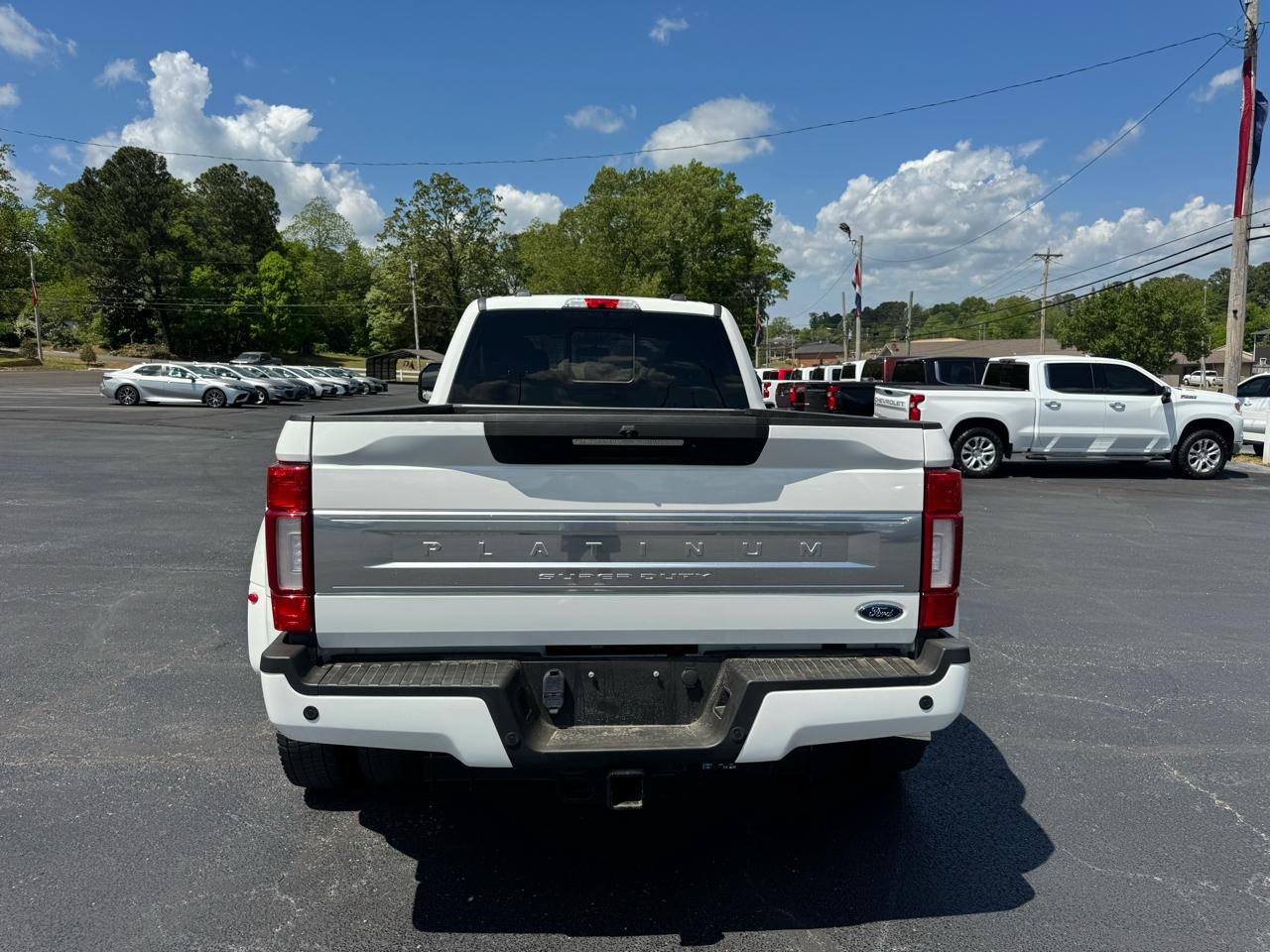 Ford Super Duty F-450 DRW Platinum 4WD Crew Cab 8' Box 2022