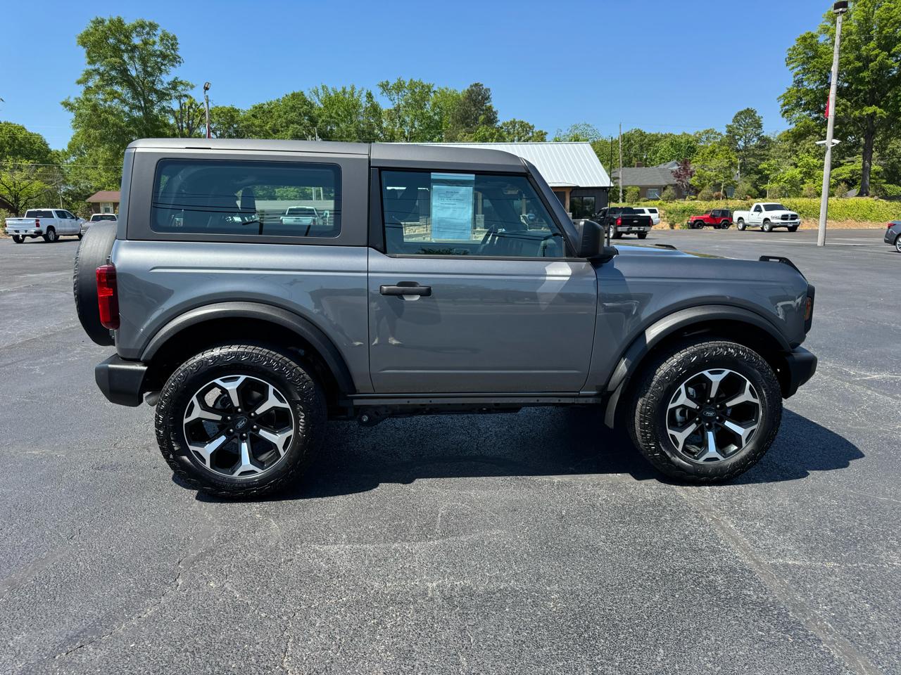 Ford Bronco Base 2 Door 4x4 2025