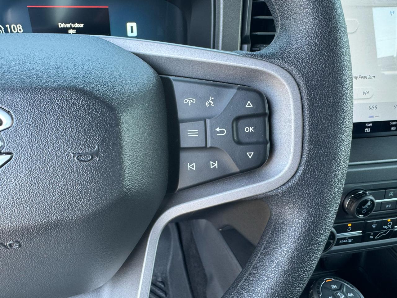 Ford Bronco Base 2 Door 4x4 2025