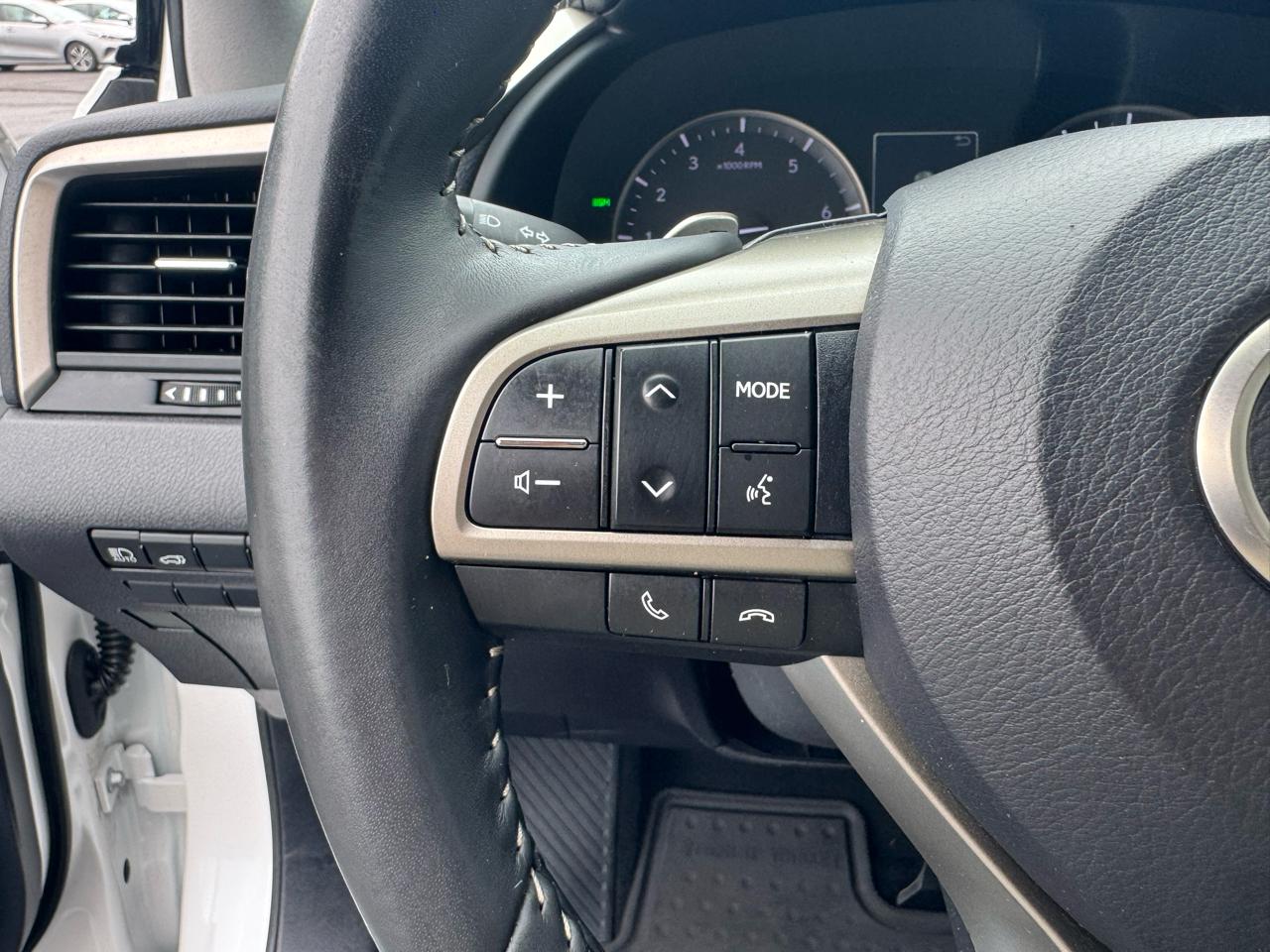 Lexus RX RX 350 FWD 2020