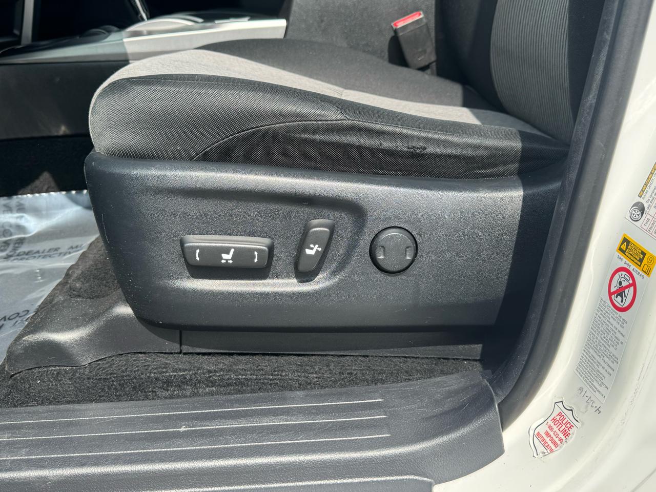 Toyota 4Runner RWD 4dr V6 SR5 Premium (Natl) 2016