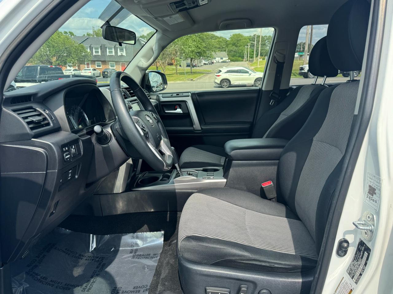 Toyota 4Runner RWD 4dr V6 SR5 Premium (Natl) 2016