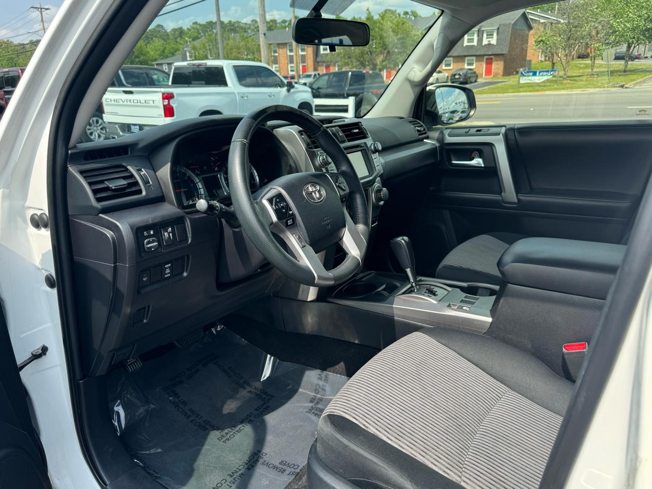 Toyota 4Runner RWD 4dr V6 SR5 Premium (Natl) 2016