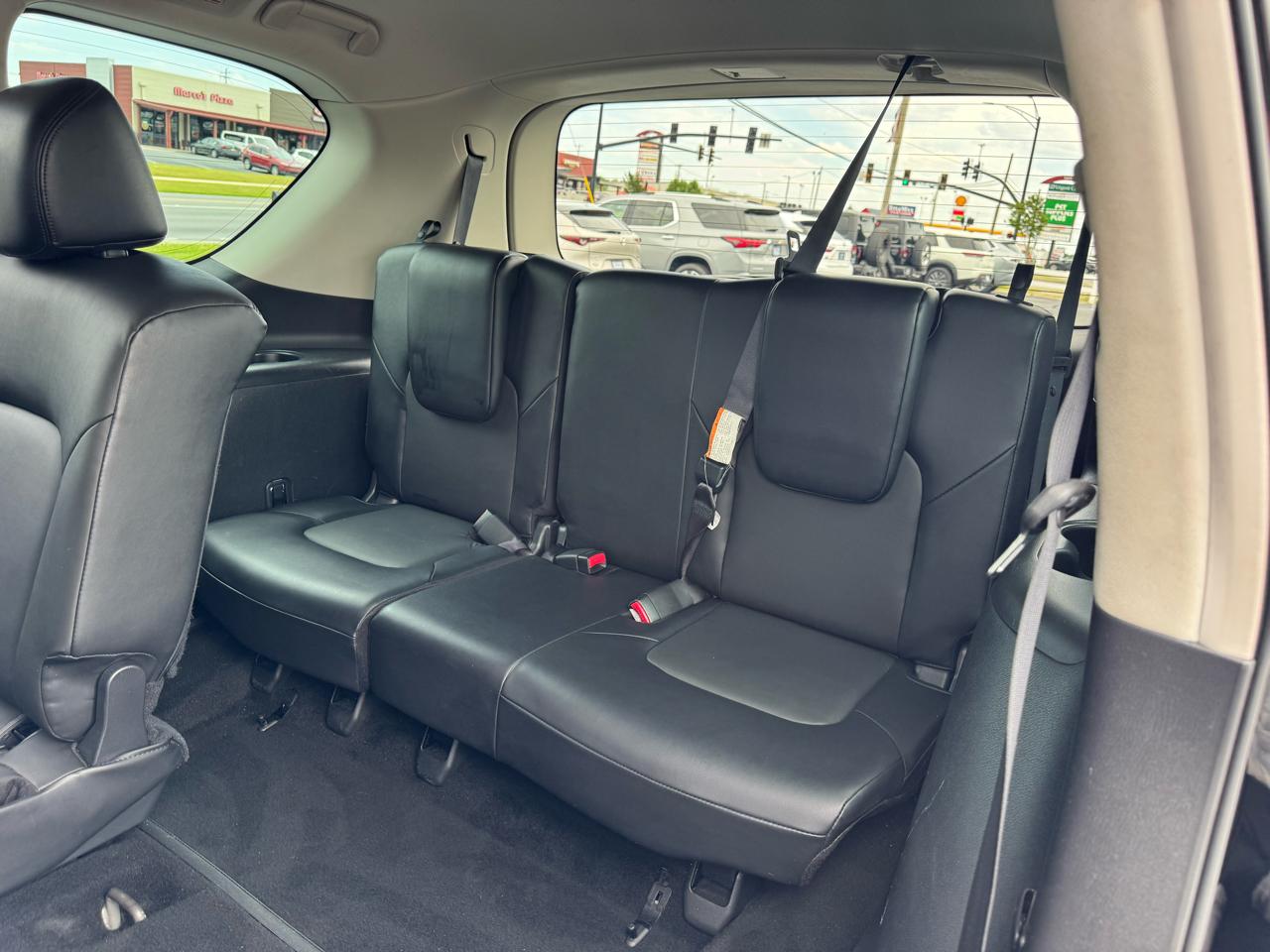 Nissan Armada 4x2 SV 2023