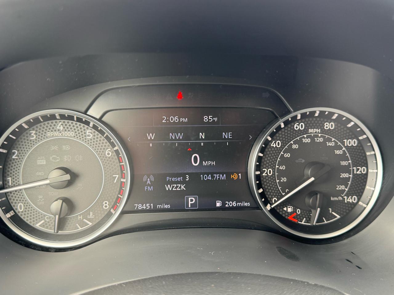 Nissan Armada 4x2 SV 2023