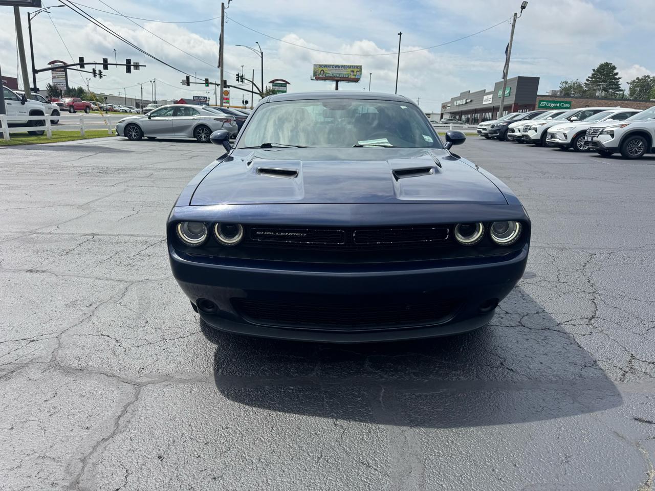 Dodge Challenger 2dr Cpe SXT 2016