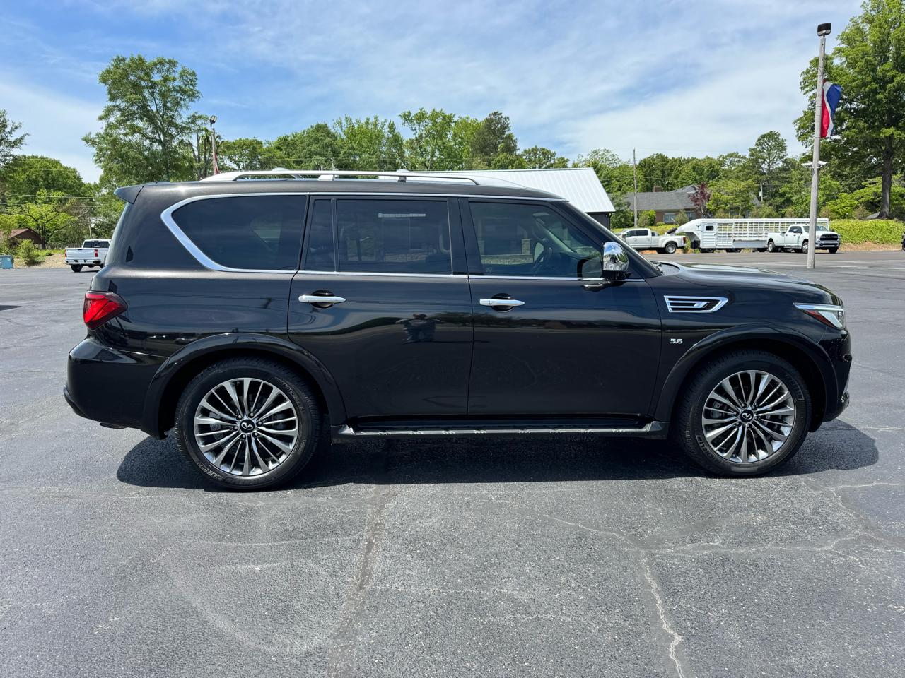 Infiniti QX80 RWD 2018
