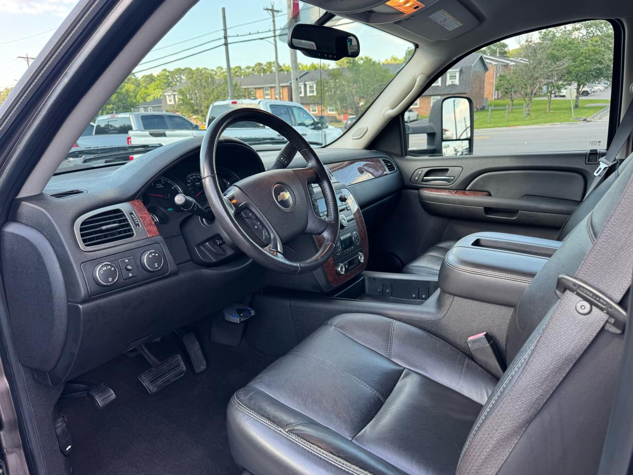 Chevrolet Silverado 3500HD 4WD Crew Cab 167" DRW LTZ 2007