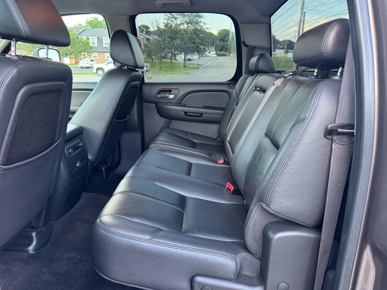 Chevrolet Silverado 3500HD 4WD Crew Cab 167" DRW LTZ 2007