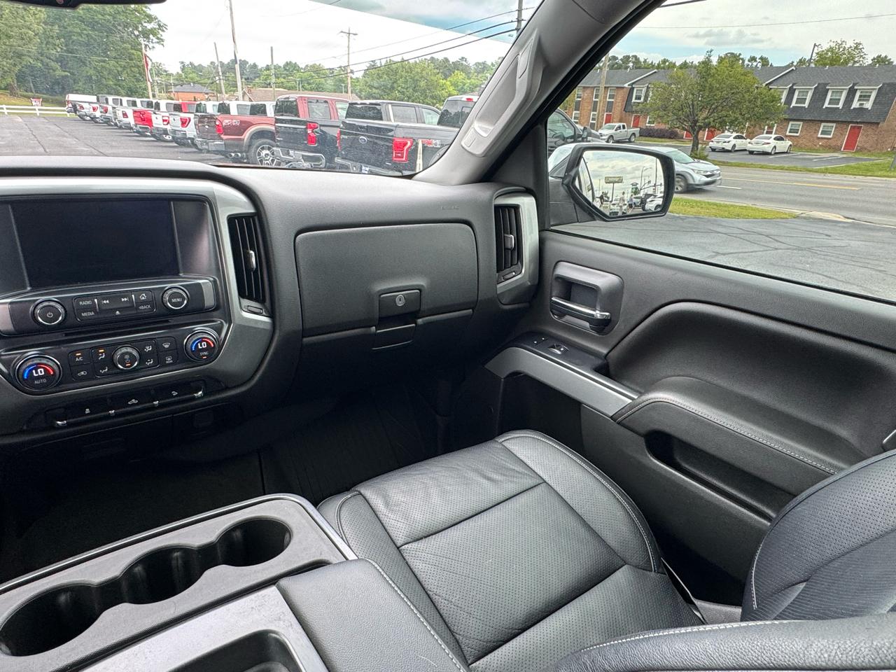 Chevrolet Silverado 1500 4WD Crew Cab 143.5" LT w/2LT 2014
