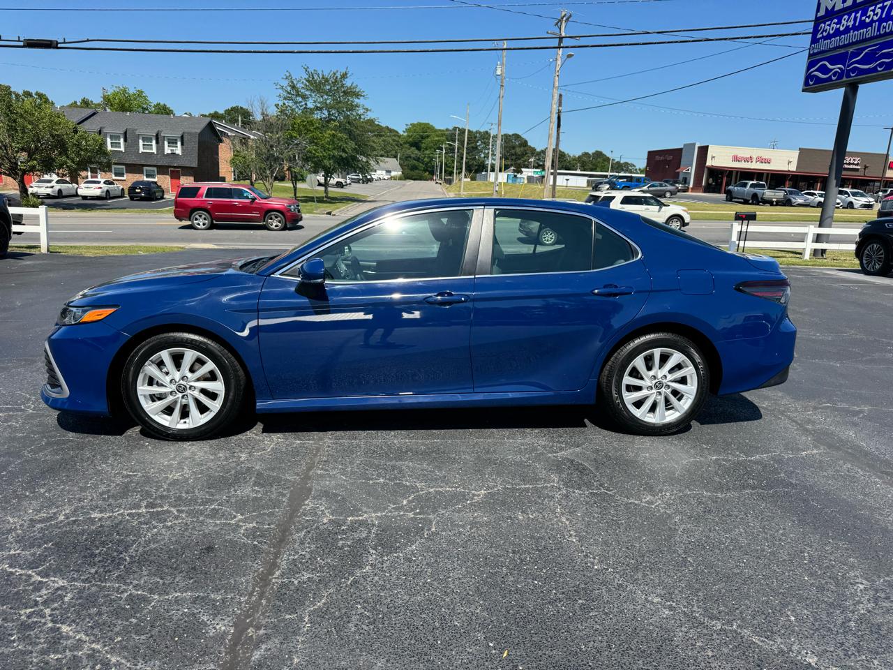 Toyota Camry LE Auto (Natl) 2023
