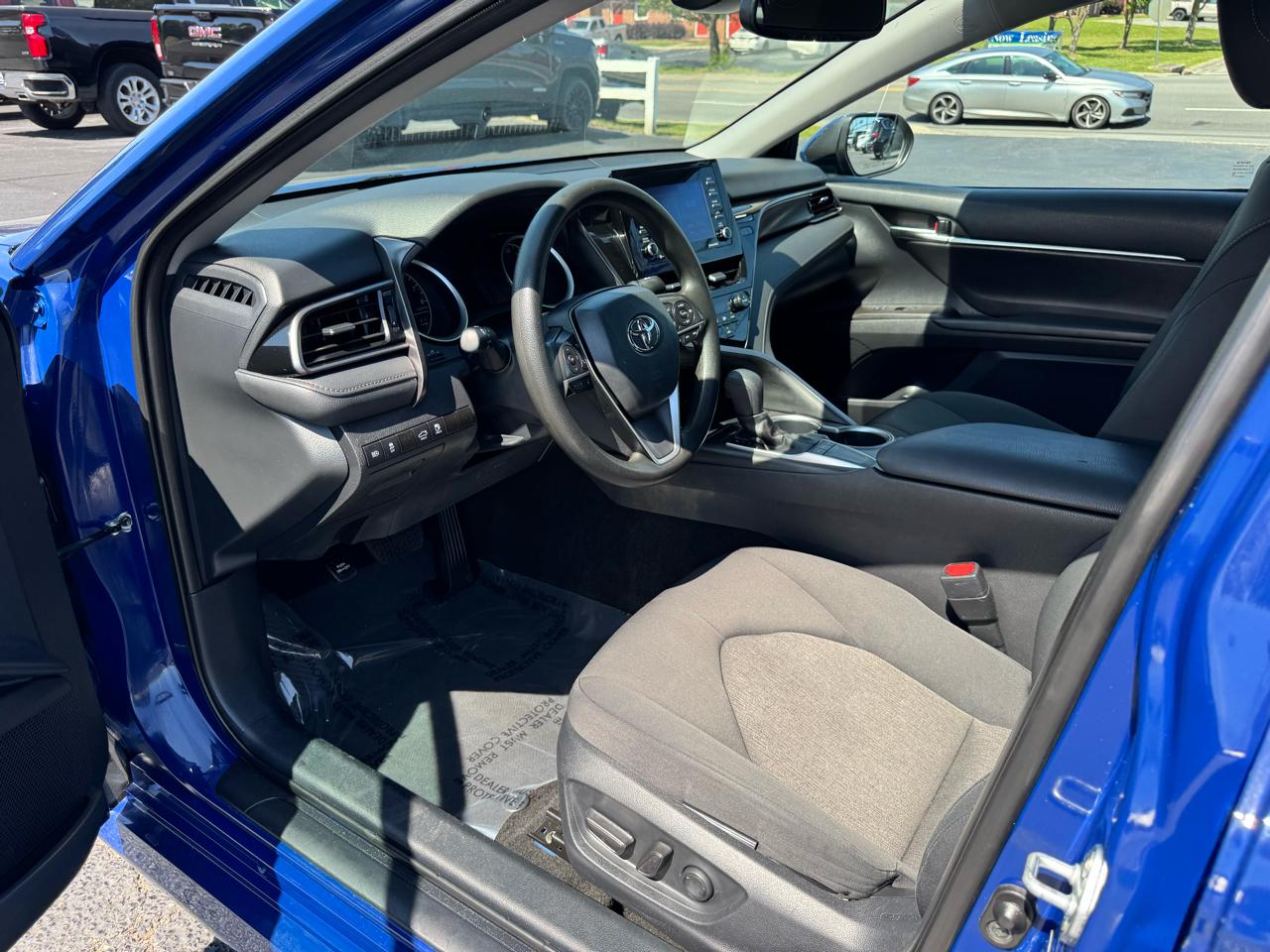 Toyota Camry LE Auto (Natl) 2023
