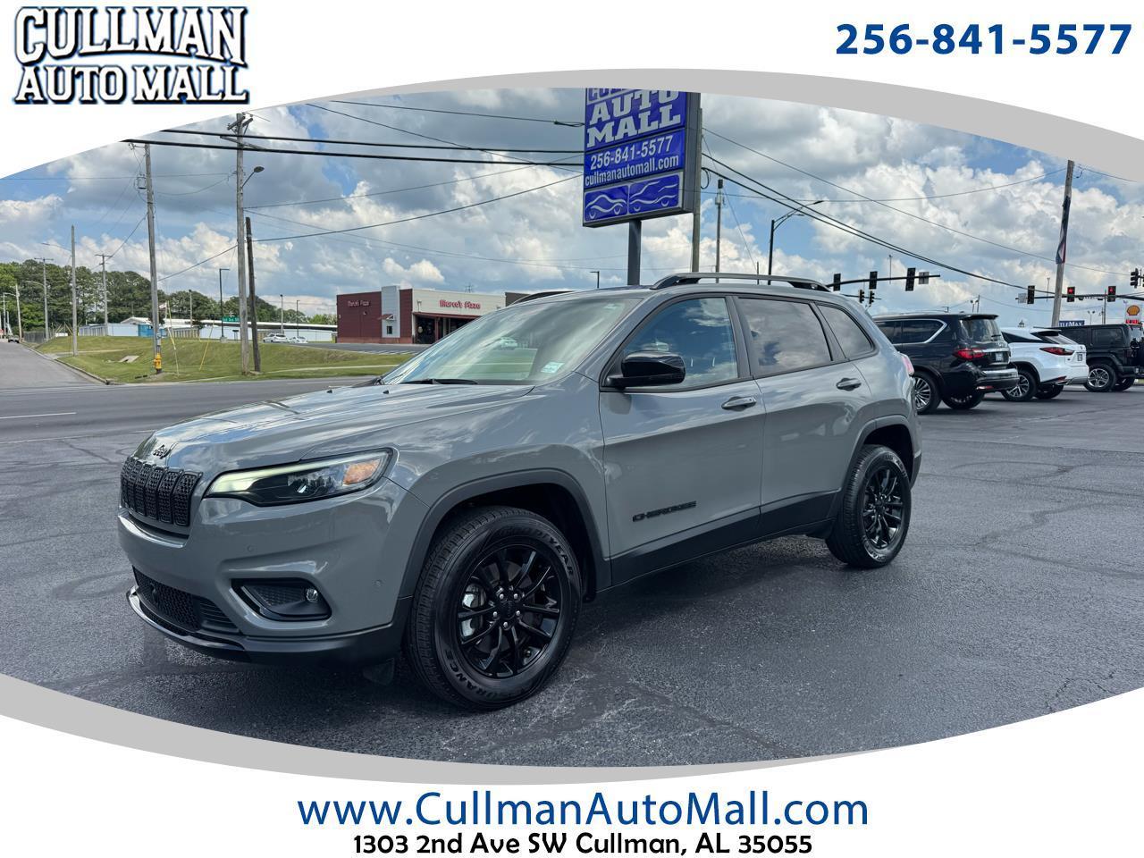 2023 Jeep Cherokee Altitude Lux 4X4's photo
