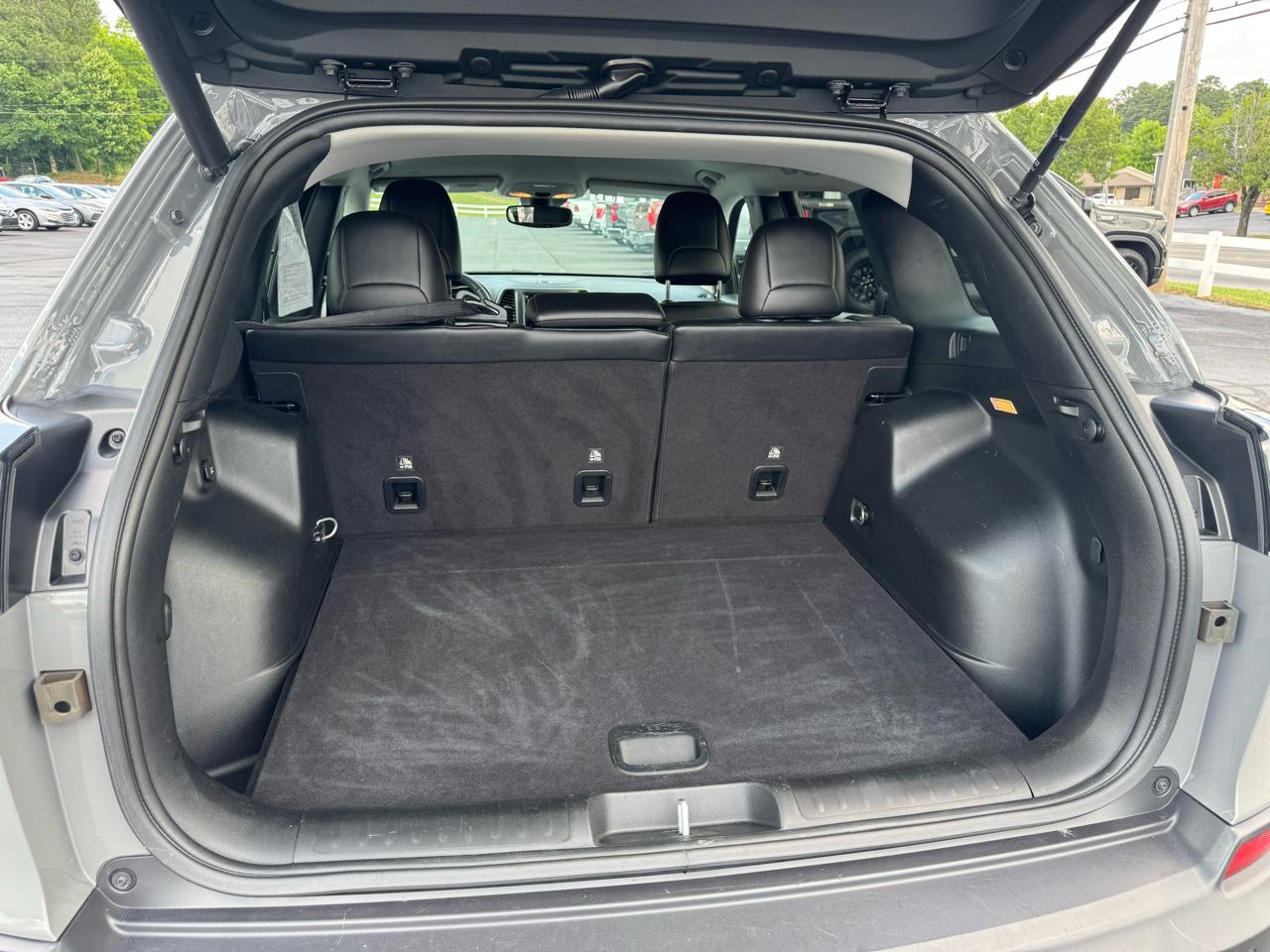 Jeep Cherokee Altitude Lux 4x4 2023