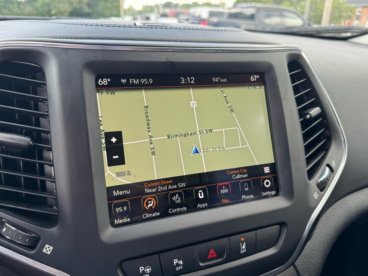Jeep Cherokee Altitude Lux 4x4 2023