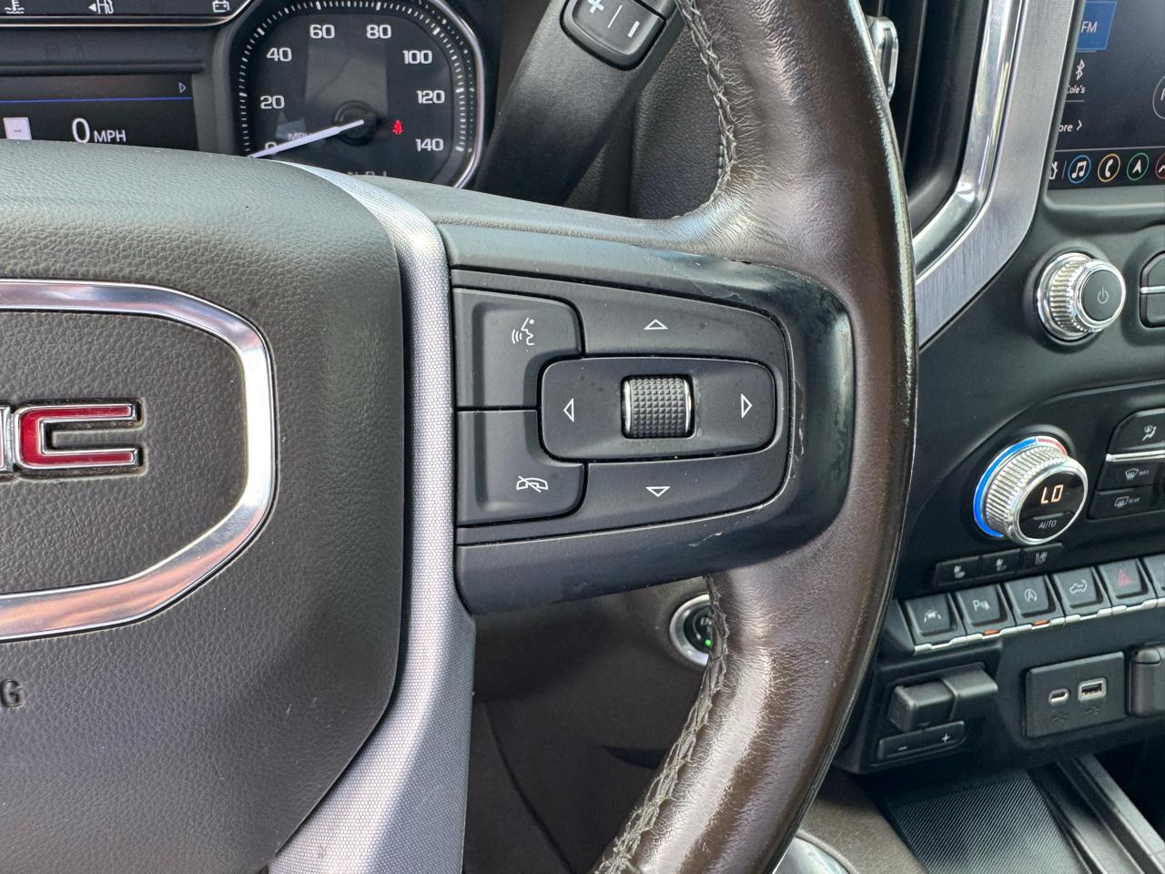 GMC Sierra 1500 4WD Crew Cab 147" SLT 2020