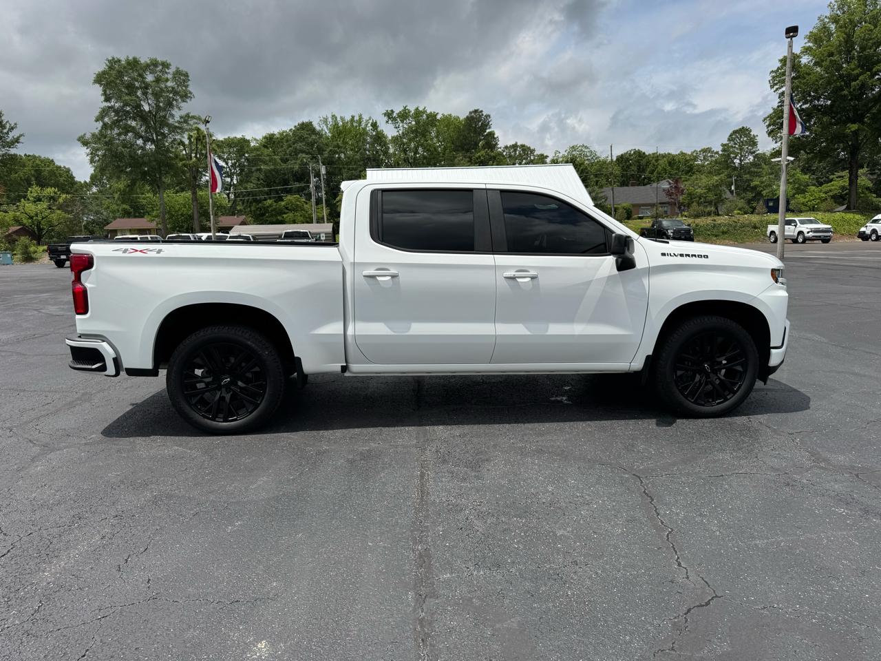 Chevrolet Silverado 1500 4WD Crew Cab 147" RST 2021