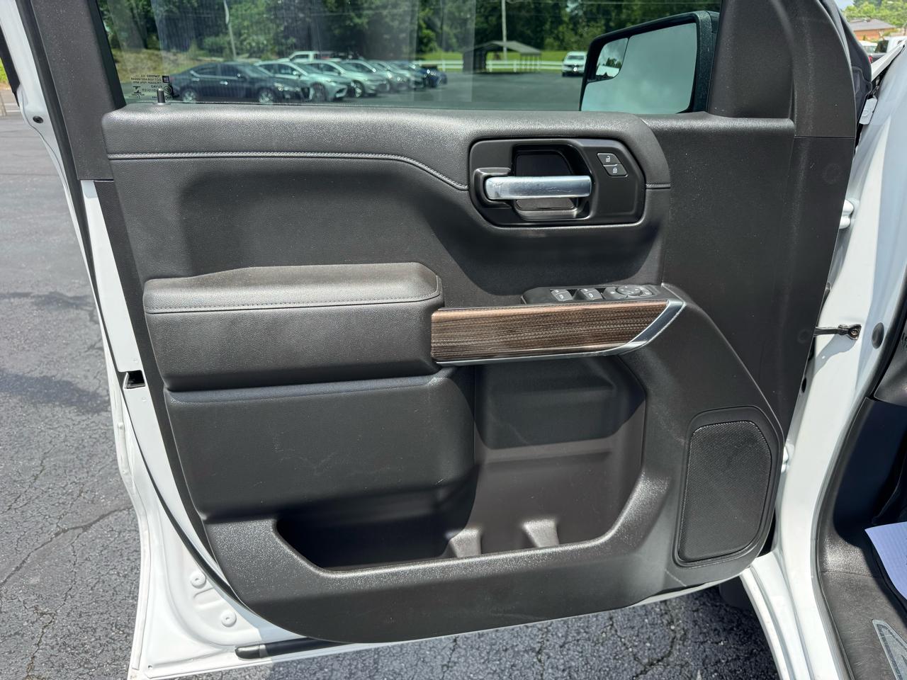 Chevrolet Silverado 1500 4WD Crew Cab 147" RST 2021