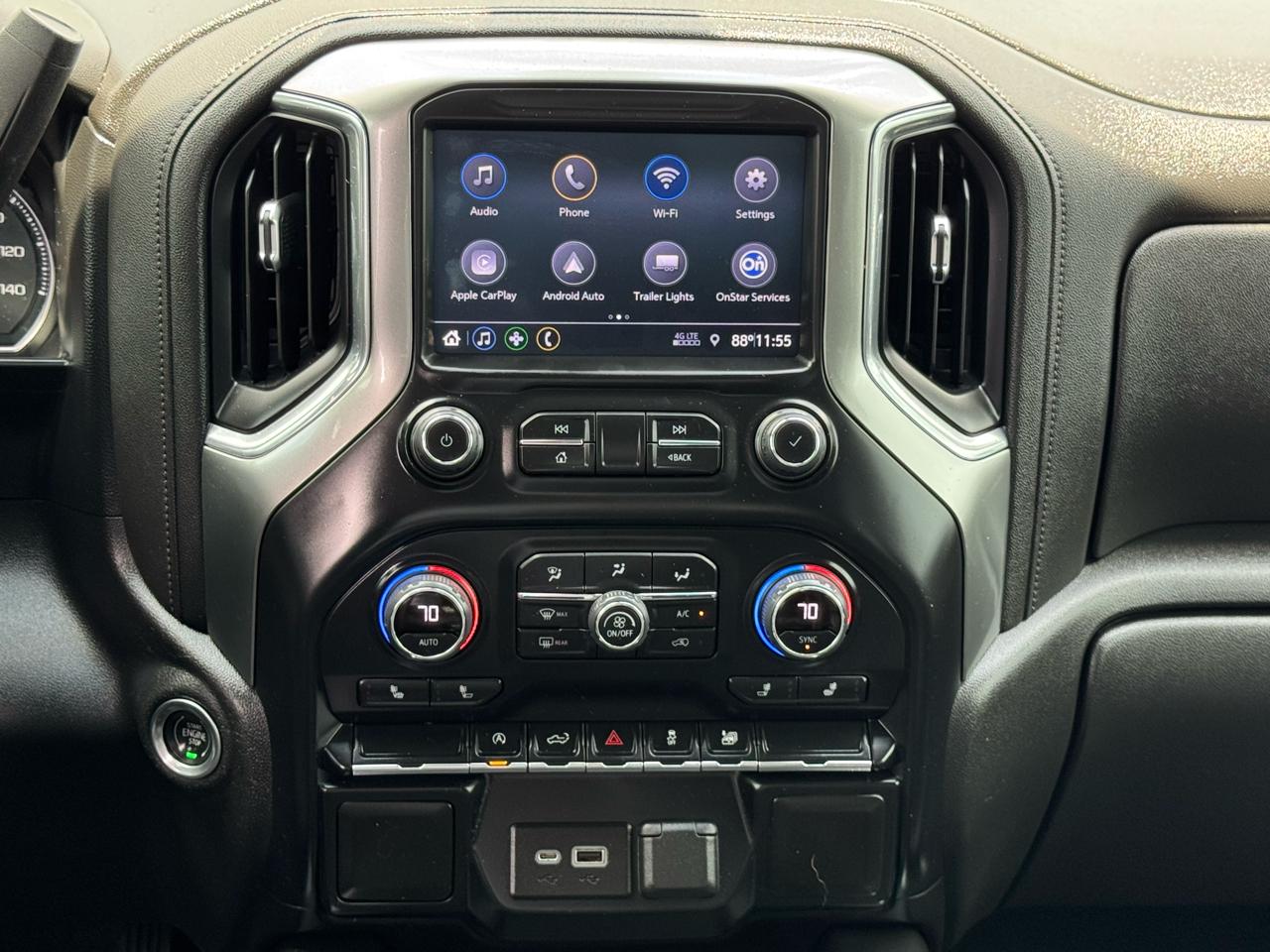 Chevrolet Silverado 1500 4WD Crew Cab 147" RST 2021