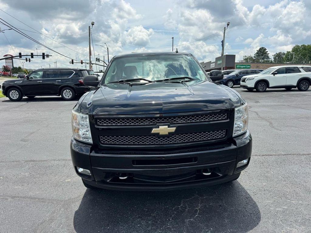 Chevrolet Silverado 1500 4WD Ext Cab 143.5" LT 2011