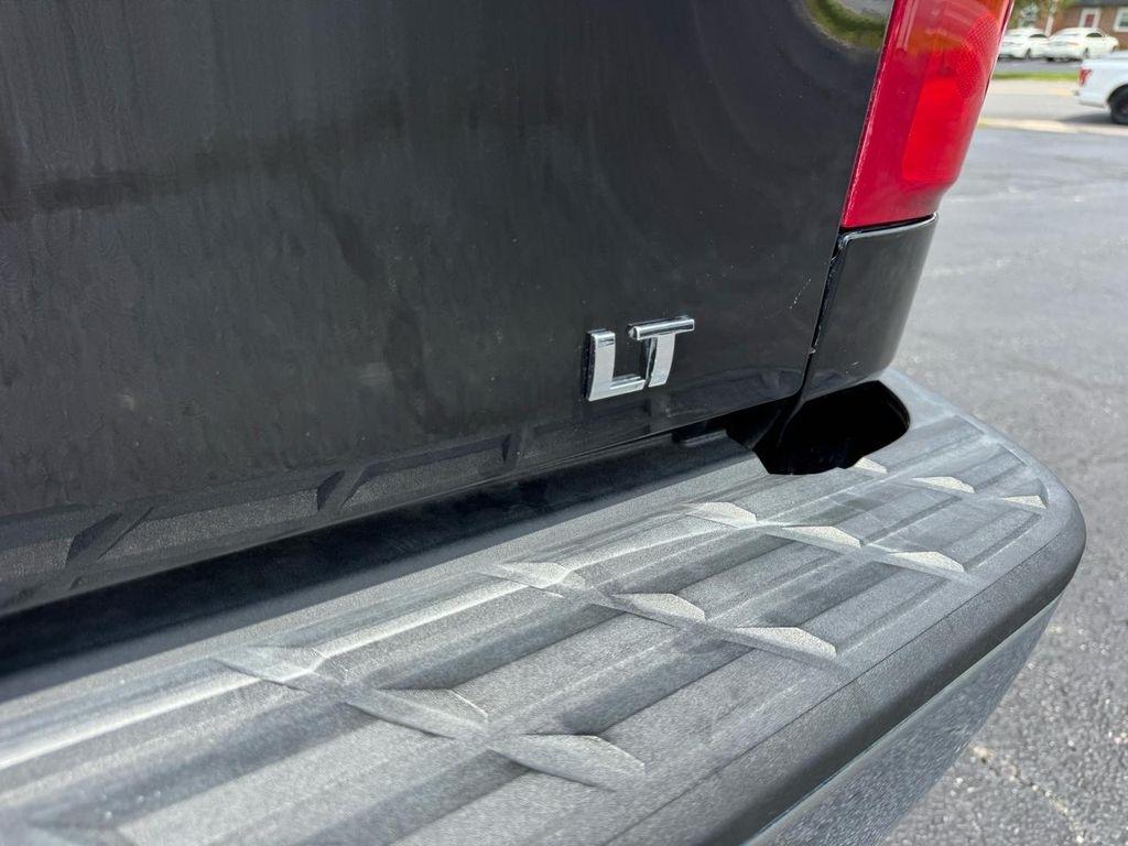 Chevrolet Silverado 1500 4WD Ext Cab 143.5" LT 2011