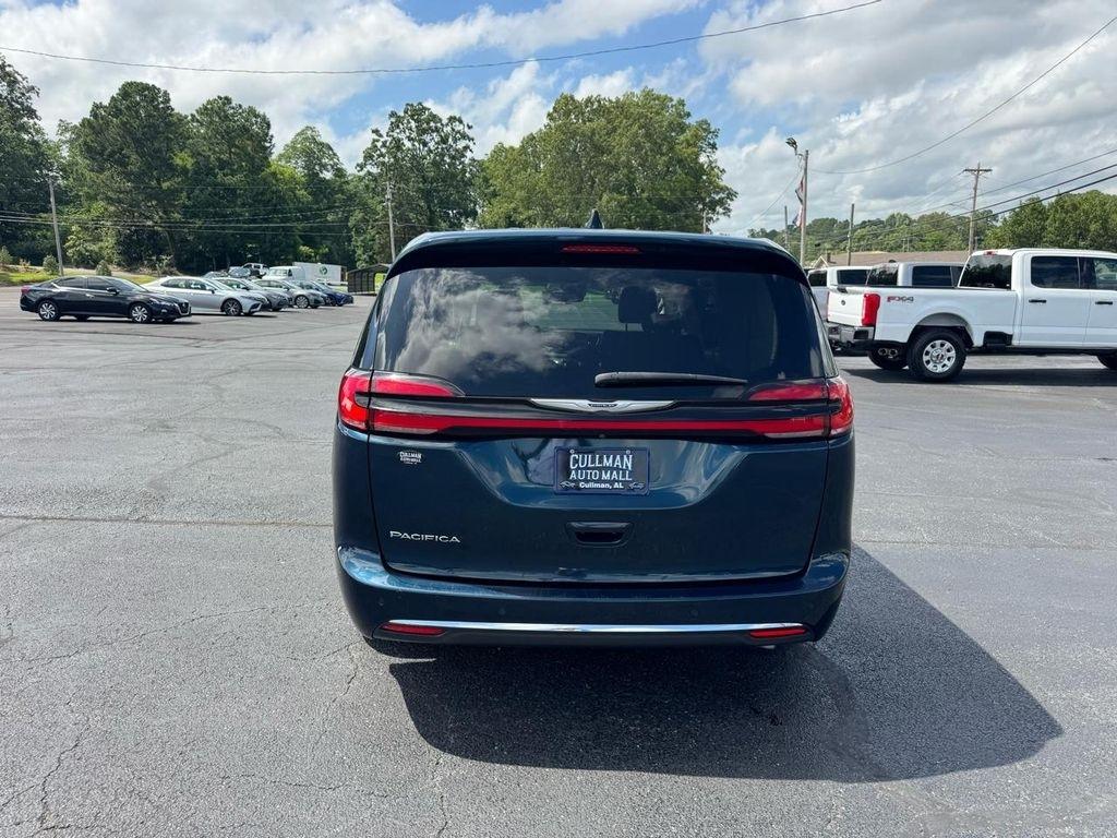 Chrysler Pacifica Touring L FWD 2023