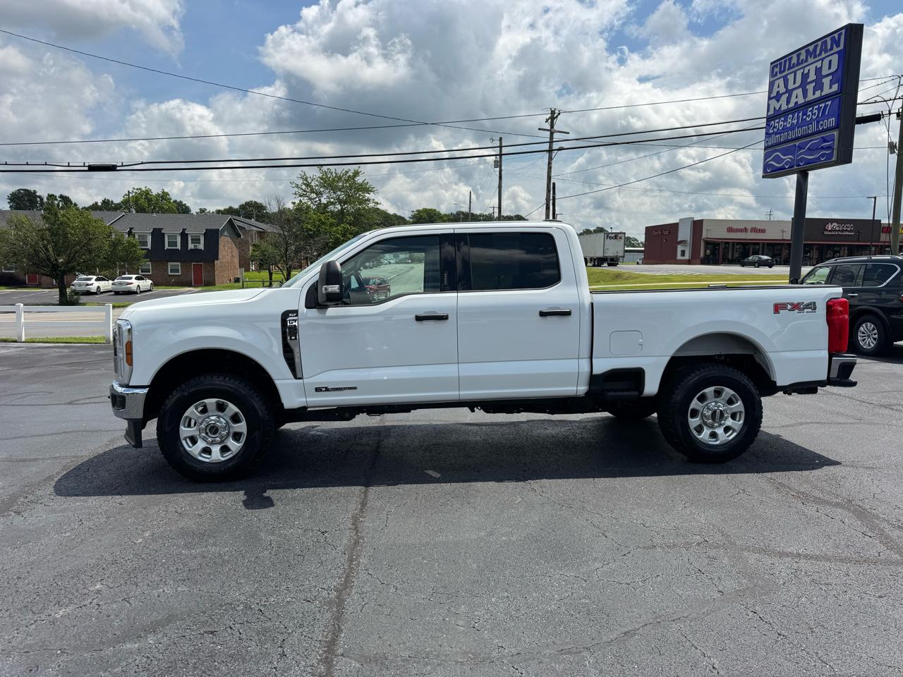 Ford Super Duty F-250 SRW King Ranch 4WD Crew Cab 8' Box 2024