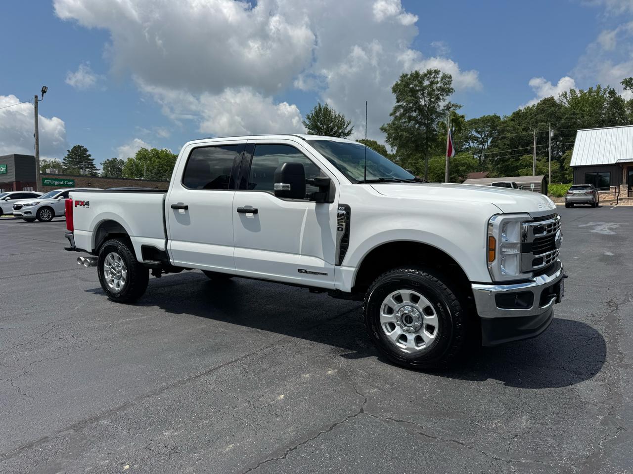 Ford Super Duty F-250 SRW King Ranch 4WD Crew Cab 8' Box 2024