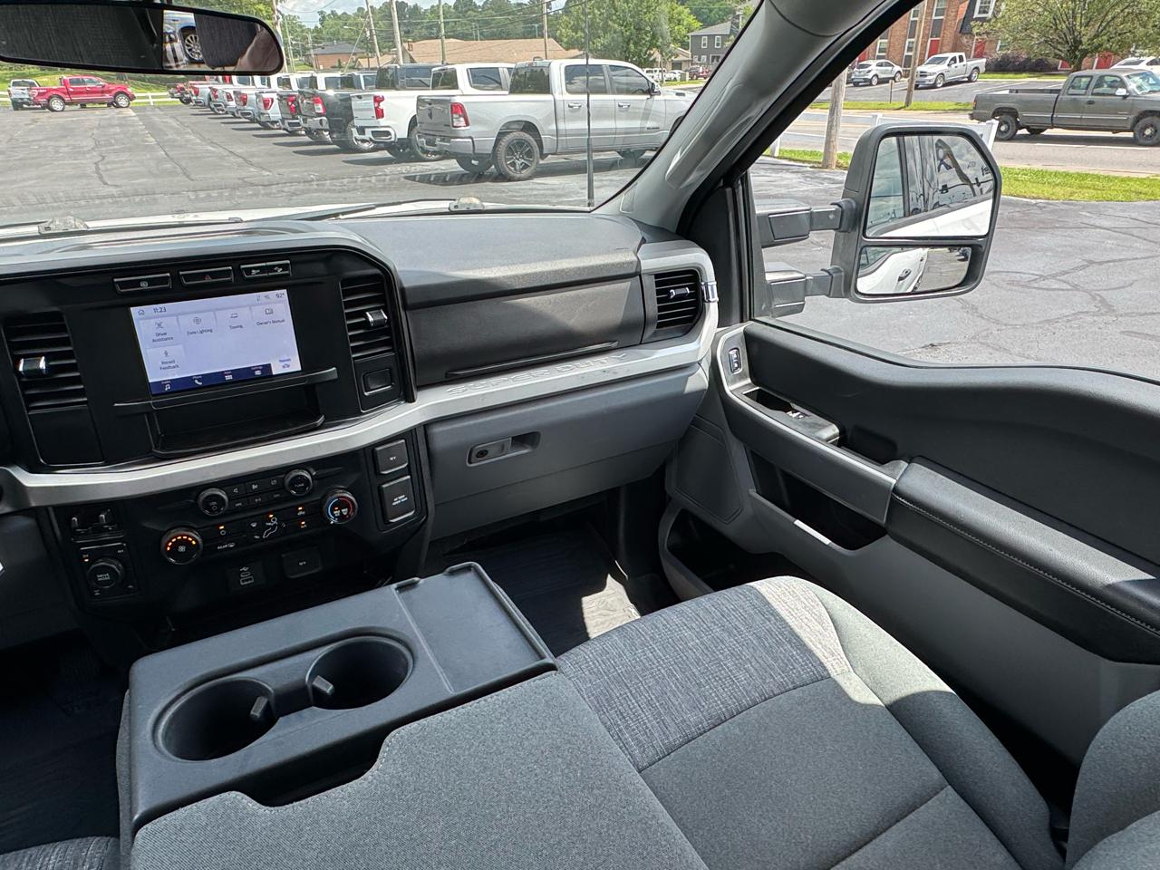 Ford Super Duty F-250 SRW King Ranch 4WD Crew Cab 8' Box 2024
