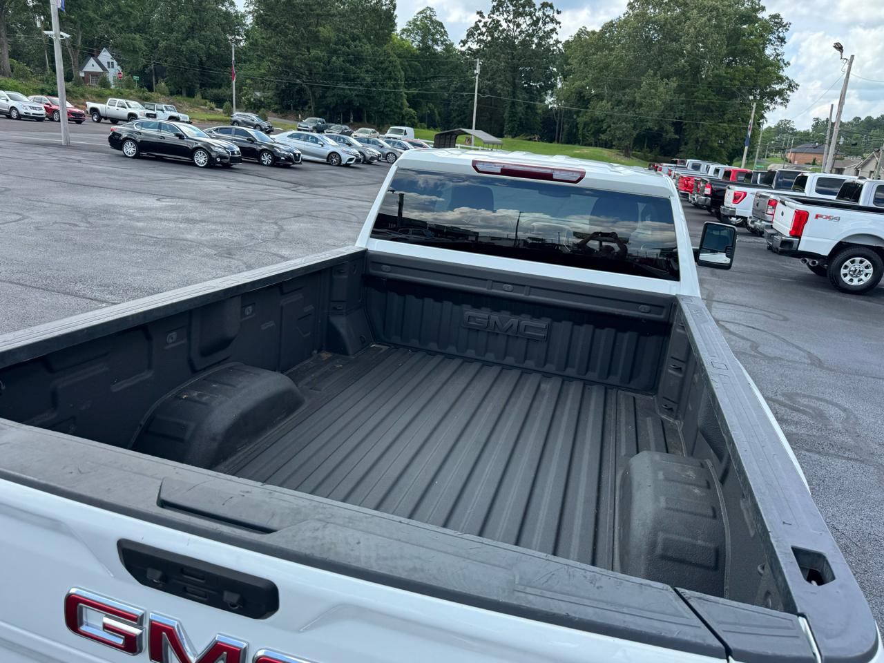 GMC Sierra 2500HD 4WD Double Cab 162" SLE 2023