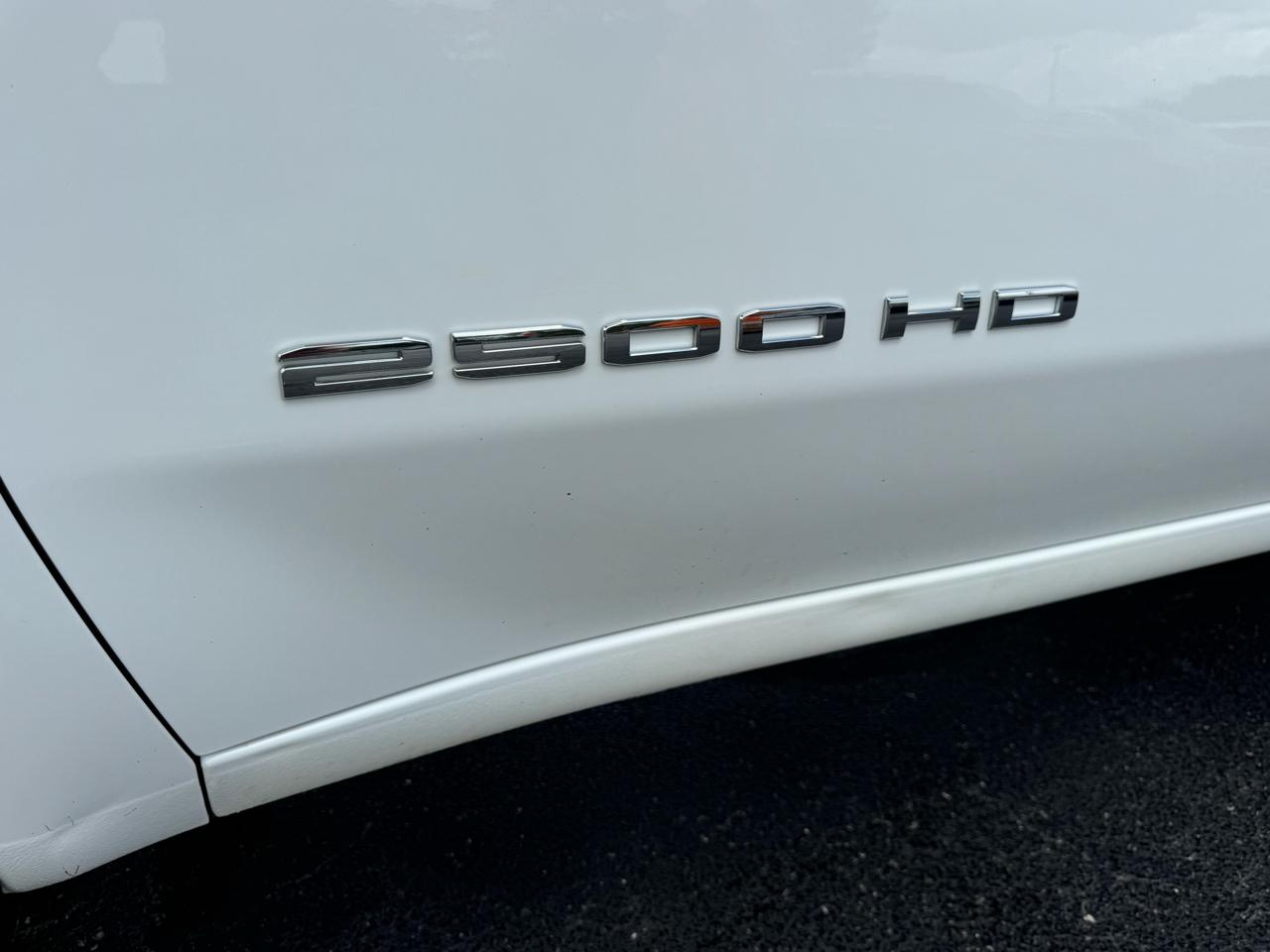 GMC Sierra 2500HD 4WD Double Cab 162" SLE 2023