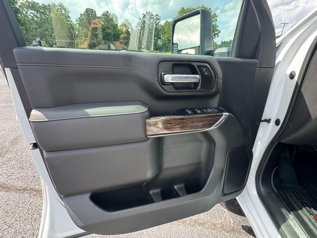 GMC Sierra 2500HD 4WD Double Cab 162" SLE 2023