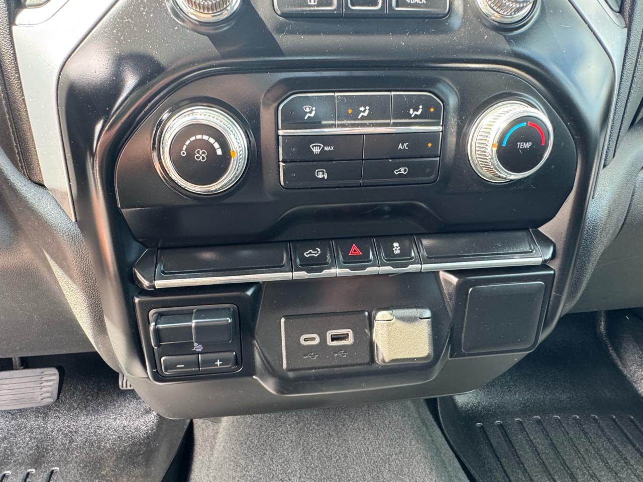 GMC Sierra 2500HD 4WD Double Cab 162" SLE 2023