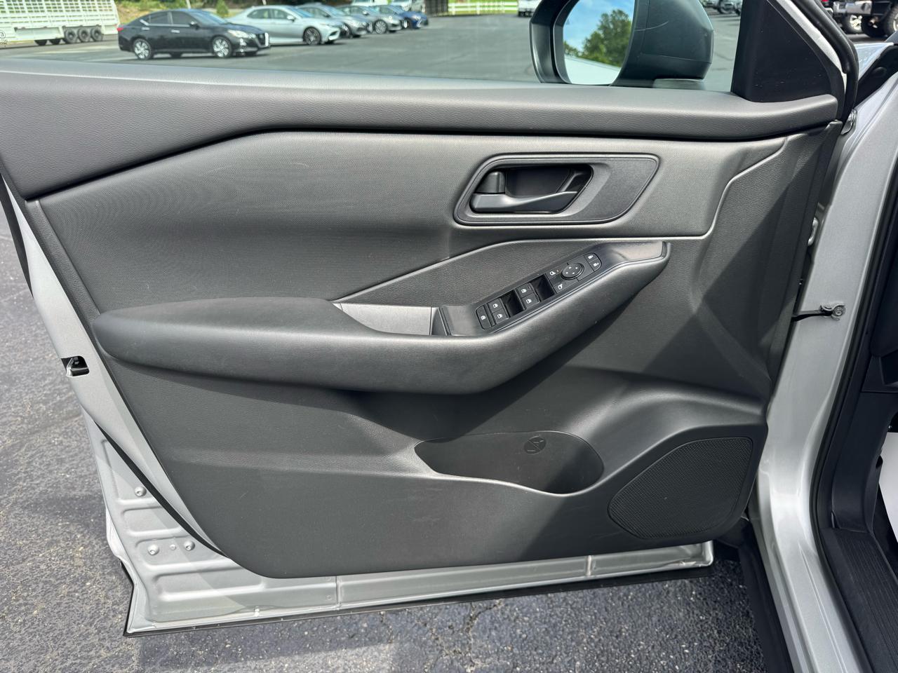 Nissan Rogue AWD S 2024