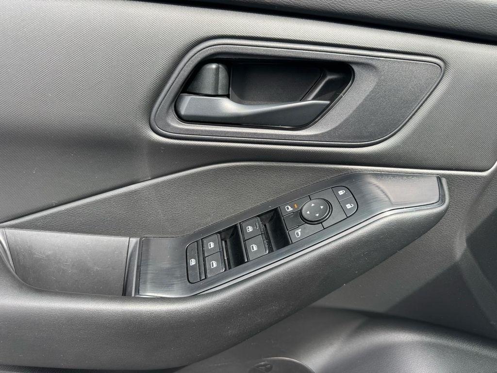 Nissan Rogue AWD S 2024