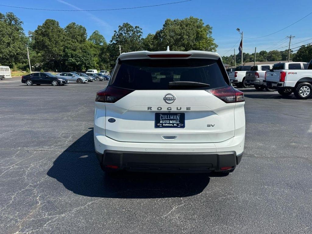 Nissan Rogue FWD SV 2024