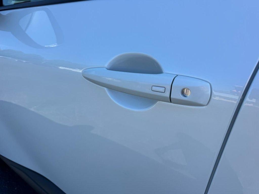 Nissan Rogue FWD SV 2024