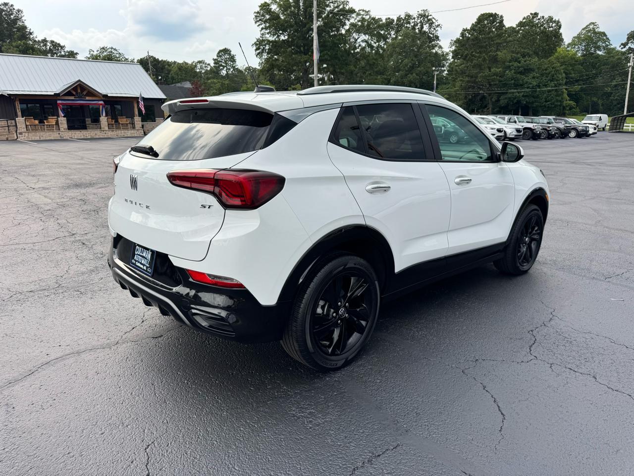 Buick Encore GX AWD 4dr Sport Touring 2024