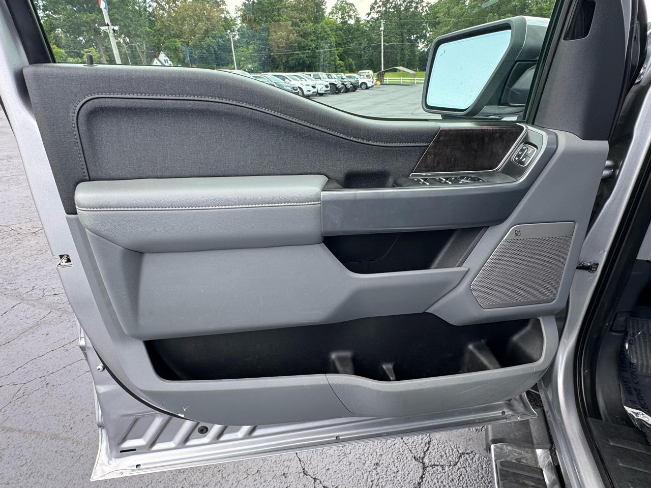 Ford F-150 Lariat SuperCrew 4WD 2021