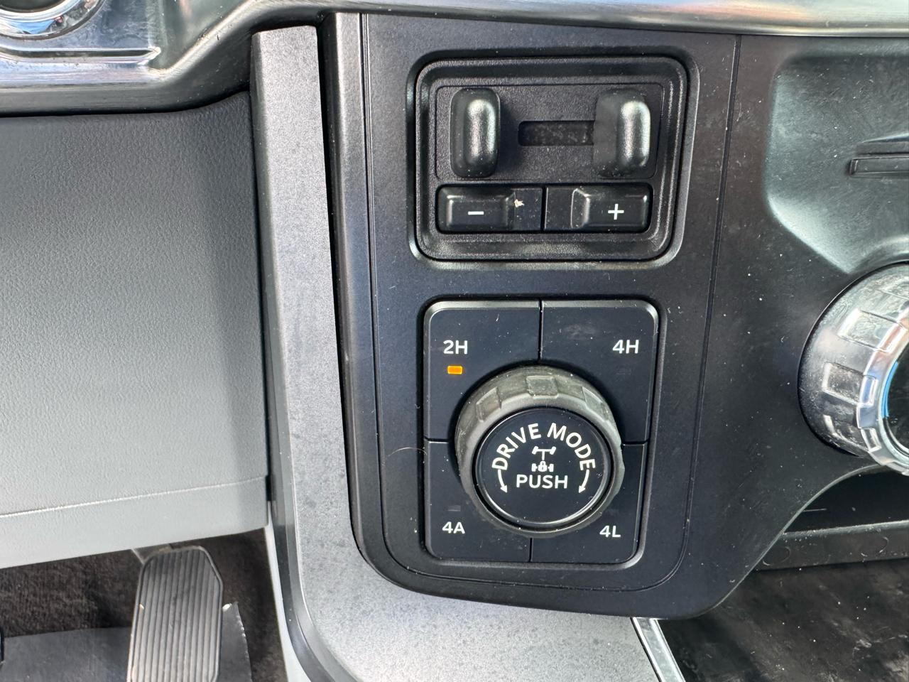 Ford F-150 Lariat SuperCrew 4WD 2021