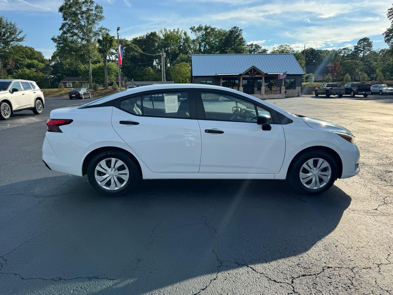 Nissan Versa S Manual 2025