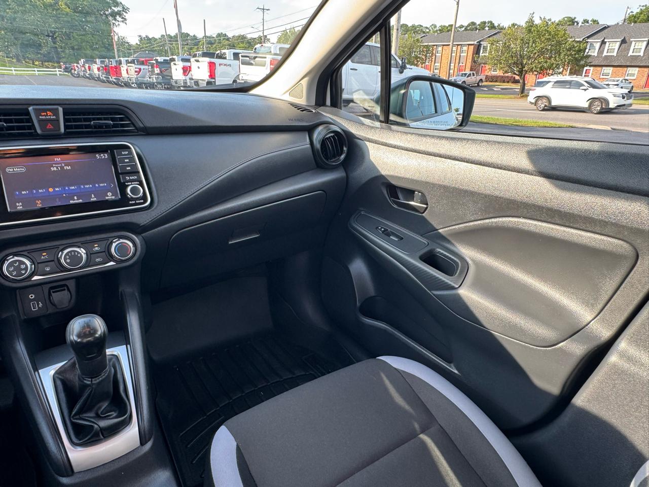 Nissan Versa S Manual 2025